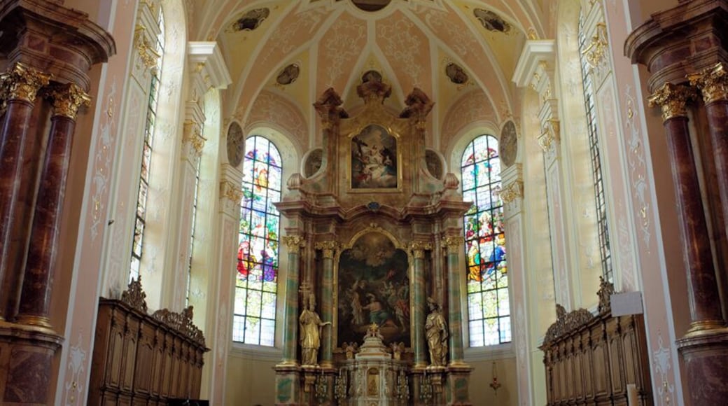 This building is en partie classé, en partie inscrit au titre des Monuments Historiques. It is indexed in the Base Mérimée, a database of architectural heritage maintained by the French Ministry of Culture, under the reference PA00084581 .