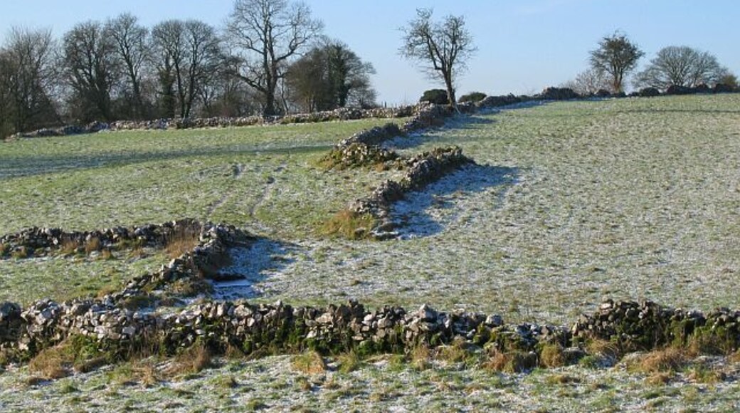 Broken down dry stone walls These limestone dry stone walls have seen better days but are shown on the 1:25000 OS map.