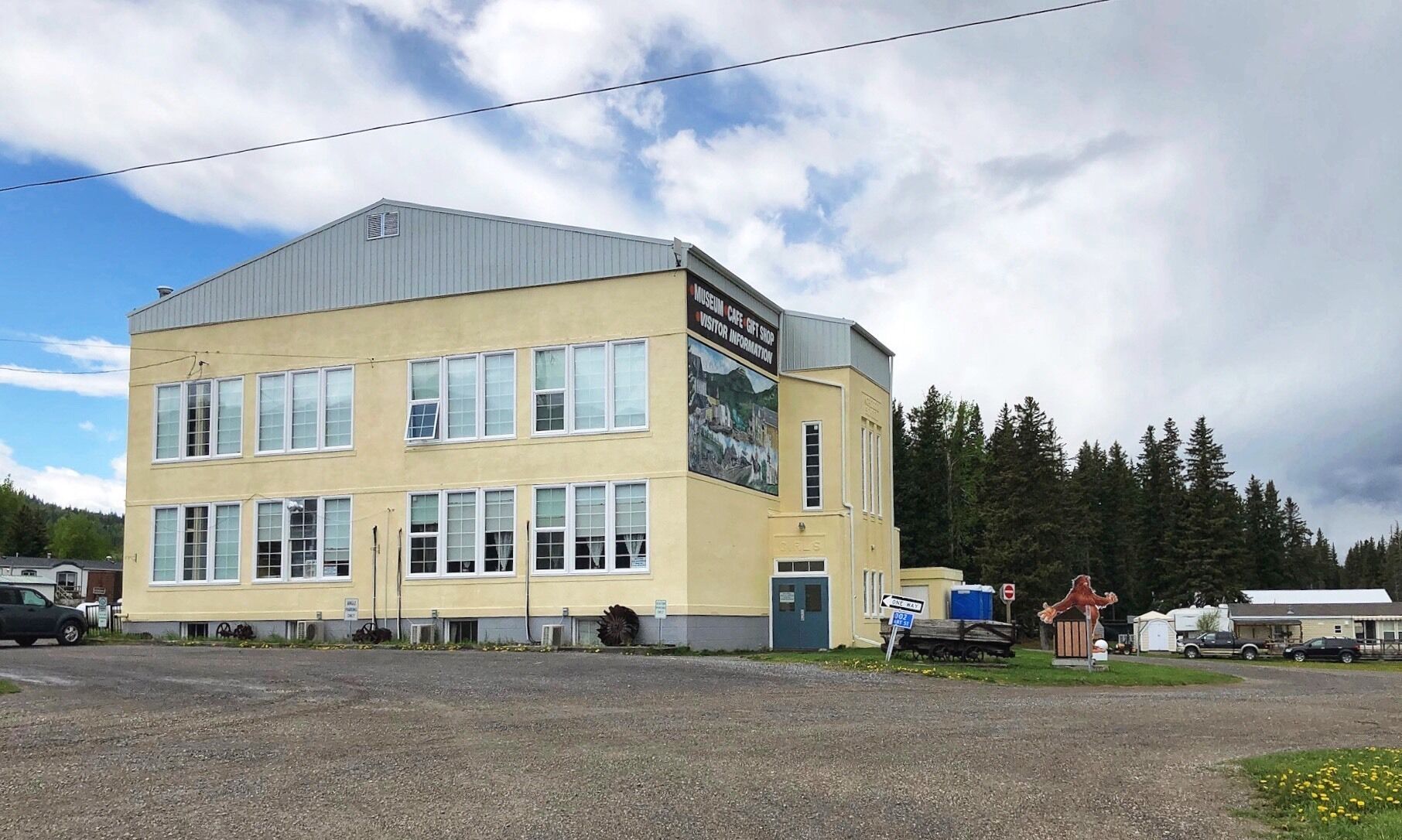 Hamlet of Nordegg, a former coal-mining town, was named after Martin Nordegg and the name probably means “North Corner” in a German dialect. (June 2019)

#MyBackyard
