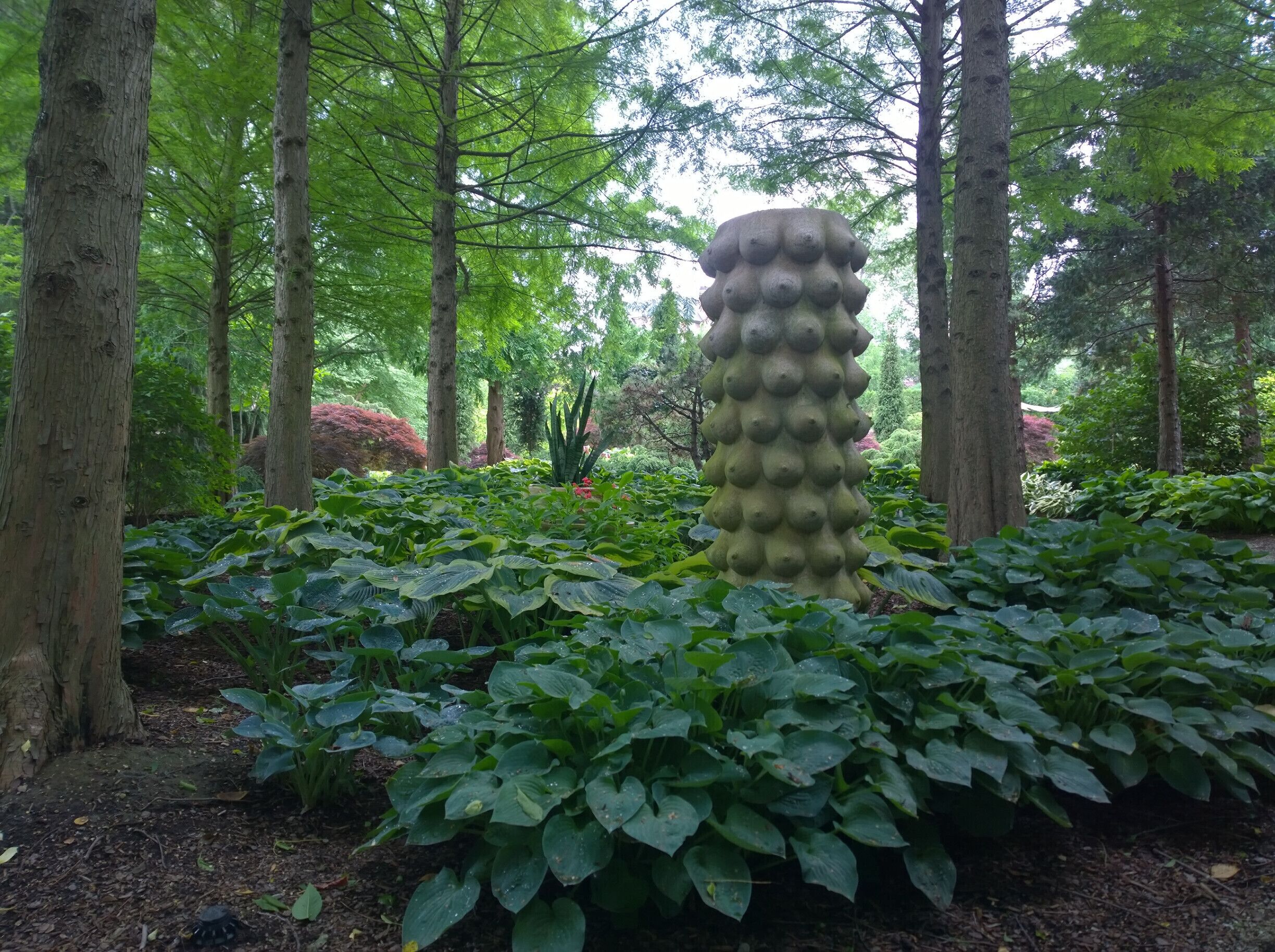 You know what really sets off any shade garden? Yup, that's right, a giant tower of boobs.

The Bexley House and Garden Tour gives an opportunity to explore some of the breathtaking private spaces throughout the city.

This five acre garden of distinction was by far the star of the tour.

*as a side note, I grew all the flowers for this garden in the greenhouses where I work.