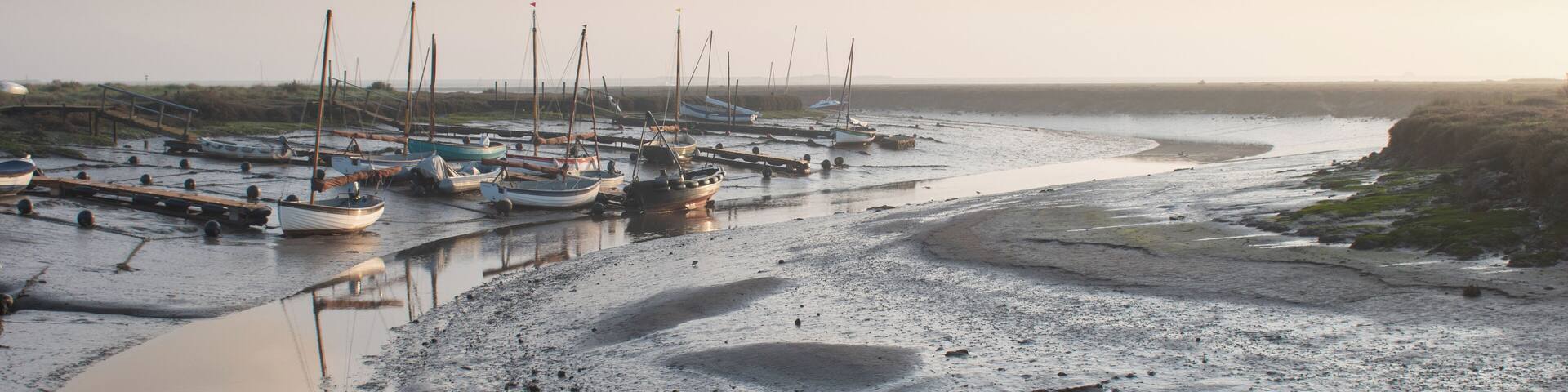 beautiful location and I was the only one there at sunrise!
Loads of sea birds, boats and peace and quiet.