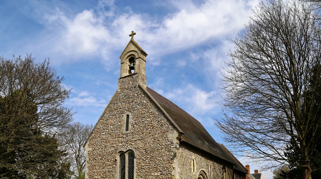 The south-west of St Margaret of Antioch's Church, Margaret Roding, Essex, England. Software: JPEG file optimized and/or cropped and/or spun with DxO OpticsPro 10 Elite and Adobe Photoshop CS2.