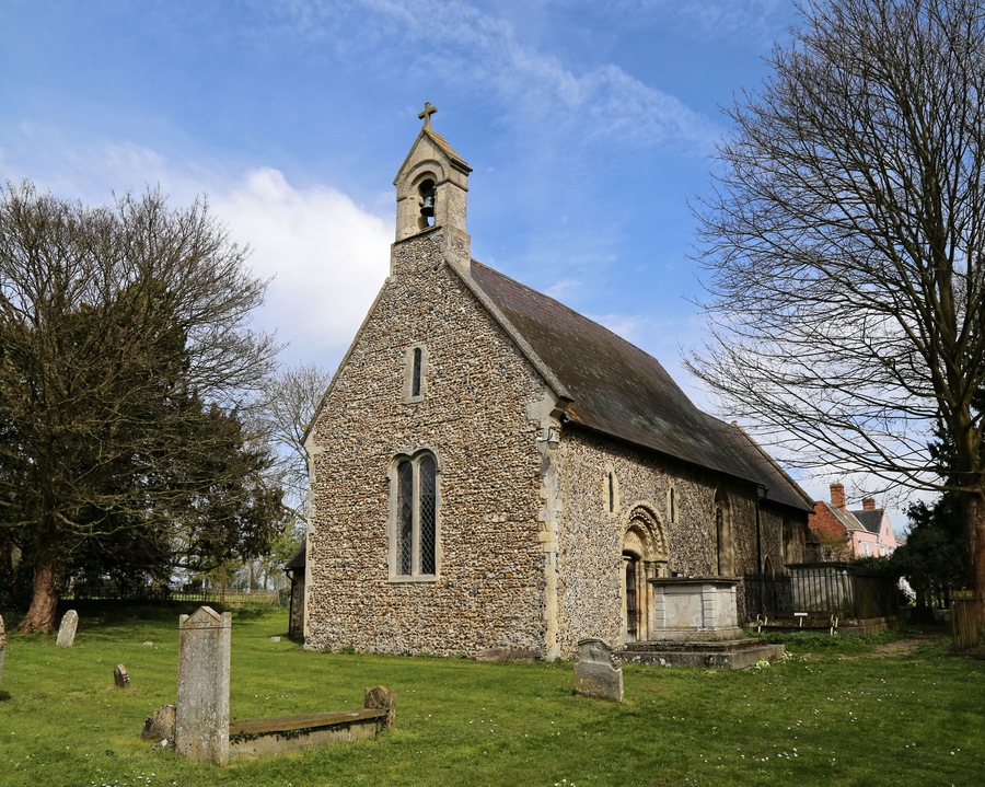 The south-west of St Margaret of Antioch's Church, Margaret Roding, Essex, England. Software: JPEG file optimized and/or cropped and/or spun with DxO OpticsPro 10 Elite and Adobe Photoshop CS2.