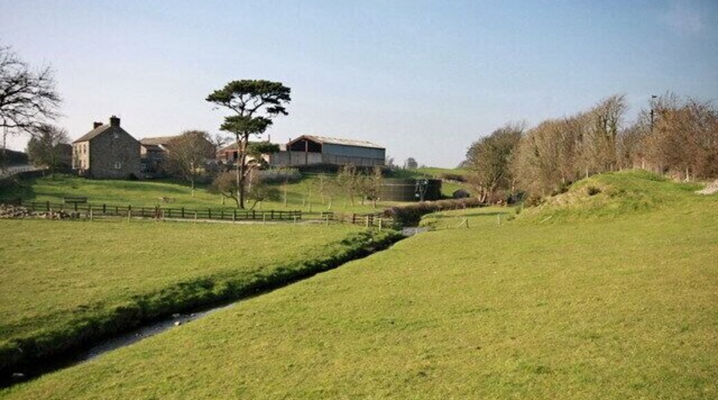 Hole of Ellel Hole of Ellel is the name of the farm