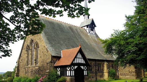 St. Peter's, Salesbury