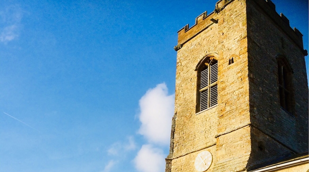 Stunning Church set in open countryside in Paulerspury