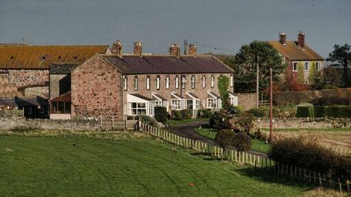 Dunstan Square Cottages at Dunstan Square Farm.