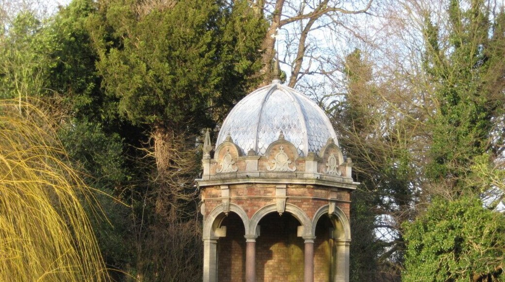 Kelham Hall, summer house