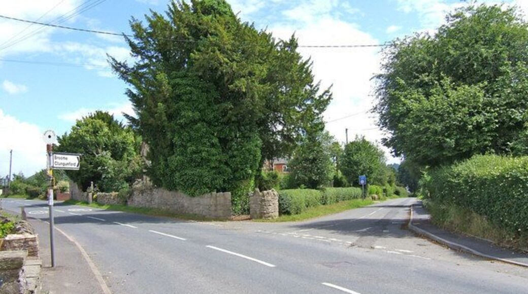 Road junction of B4368 & B4369 This junction is in the village of Aston on Clun. On the left the B4368 goes to Craven Arms. The road branching to the right goes to Broome and Clungunford.