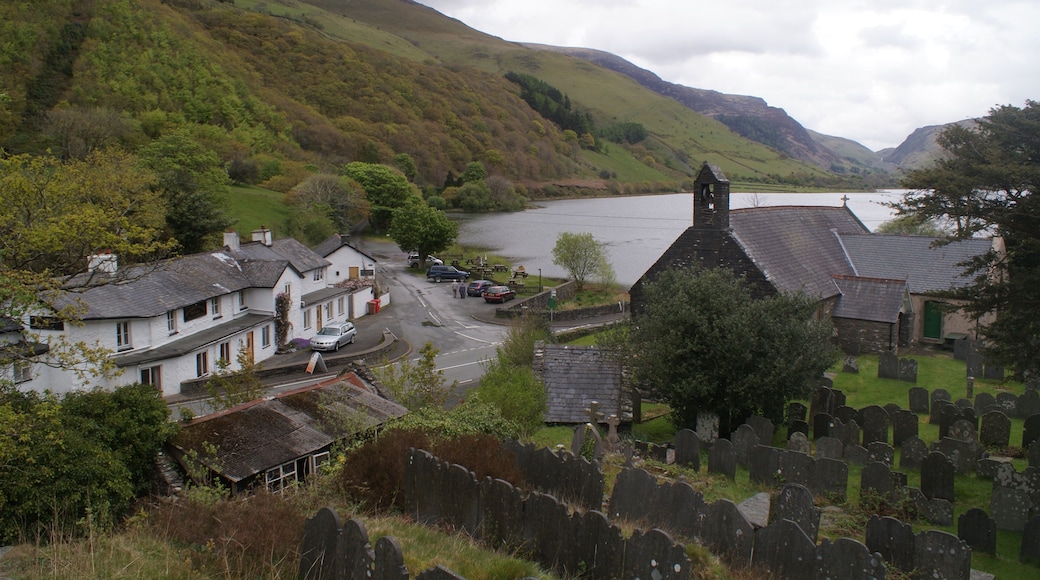 Tal-y-llyn Lake and hamlet, Wales