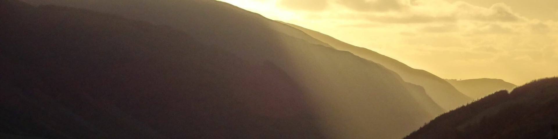 Winter sunset over beautiful Tal y Llyn in Snowdonia national park