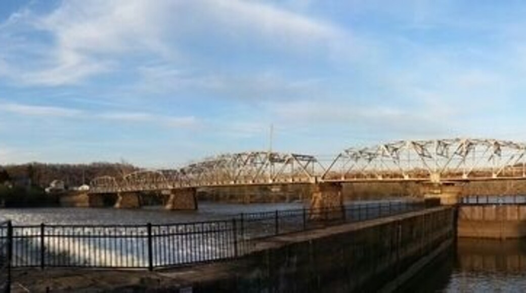 Lock Number 9 on the Muskingum River at Philo, Ohio. Peaceful spot in the early morning or tonight at sunset. Well, except for all the cars and trucks going across the bridge. Nearby is an eagle's nest quite easily seen on the Philo side with mommy eagle never far away.