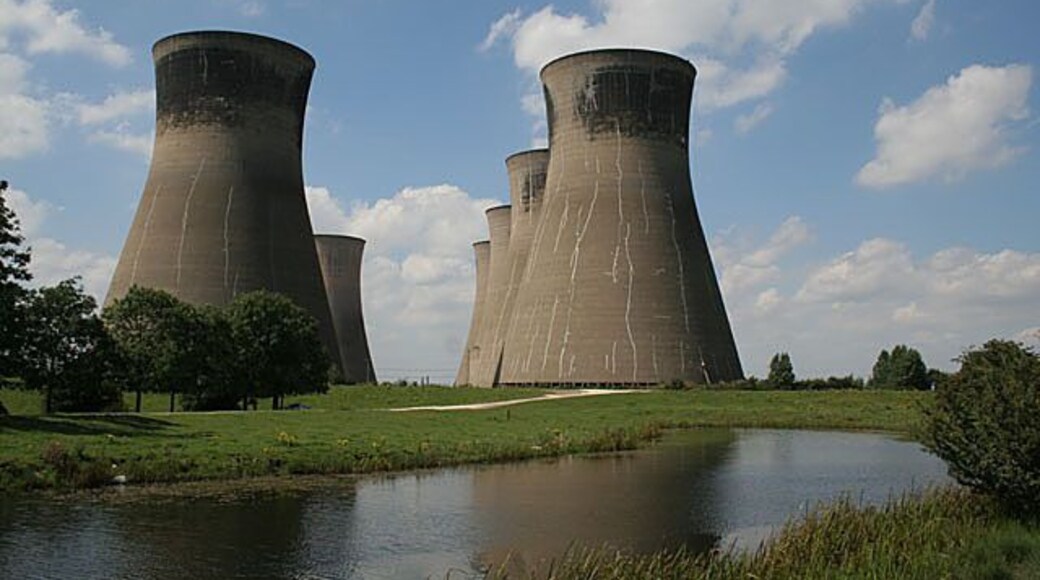 The old River Don near Barnby Dun