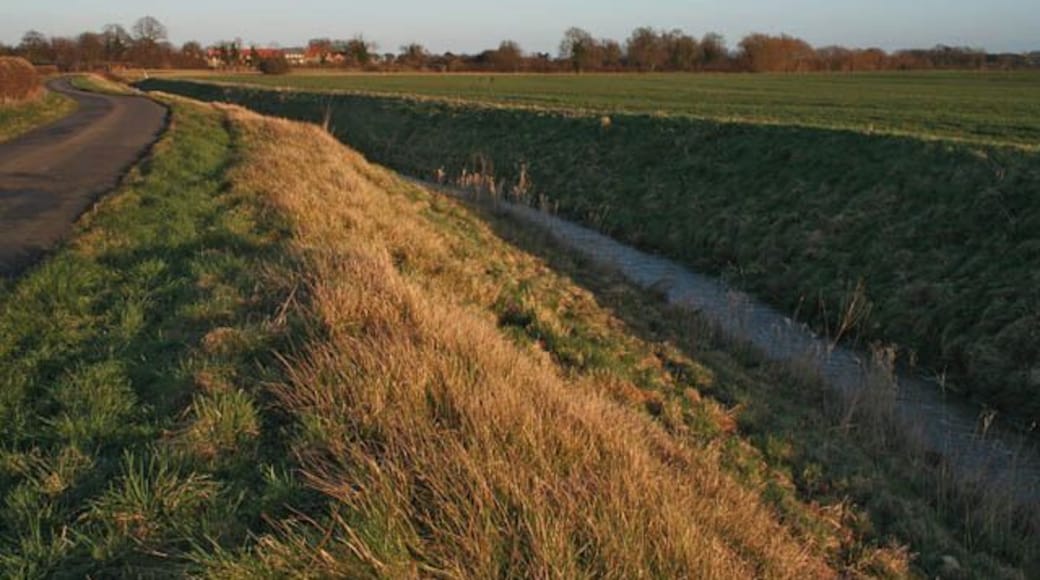 South Beck and Willoughby Road Osbournby can be seen in the distance.