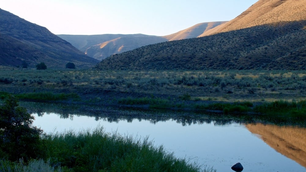 Dawn water reflection hills John Day River Cottonwood Canyon Oregon 07