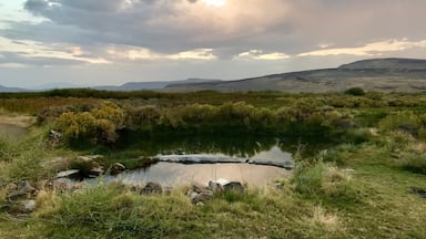 incredible hot springs, free camping, bring food and water