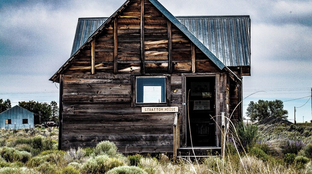 Worth the stop for a quick history lesson. The Stratton Home is the childhood home of Frank Stratton.
#StunningStructures