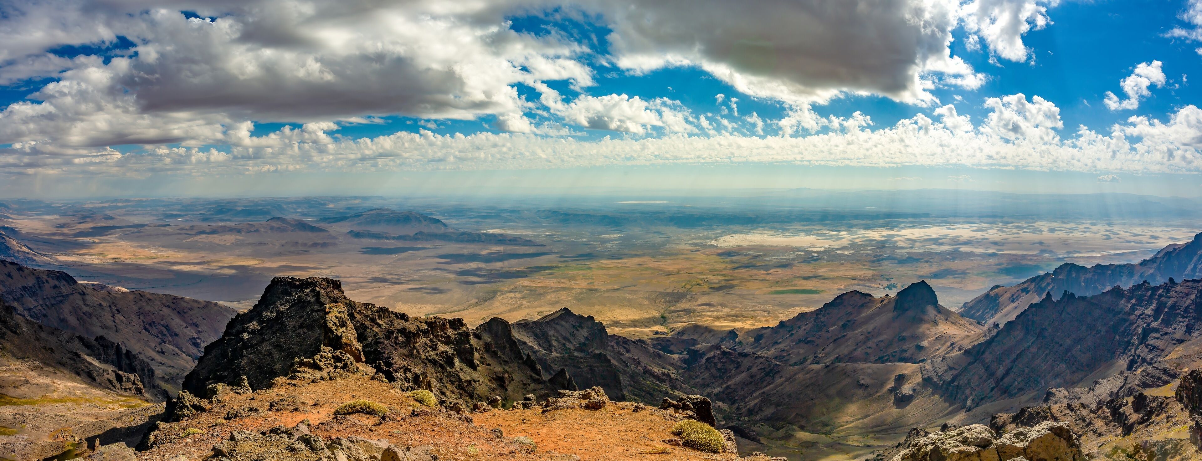 Panoramic view from the top of the East Rim Overlook near the summit of the Steens Mountains, near Frenchglen, Oregon
