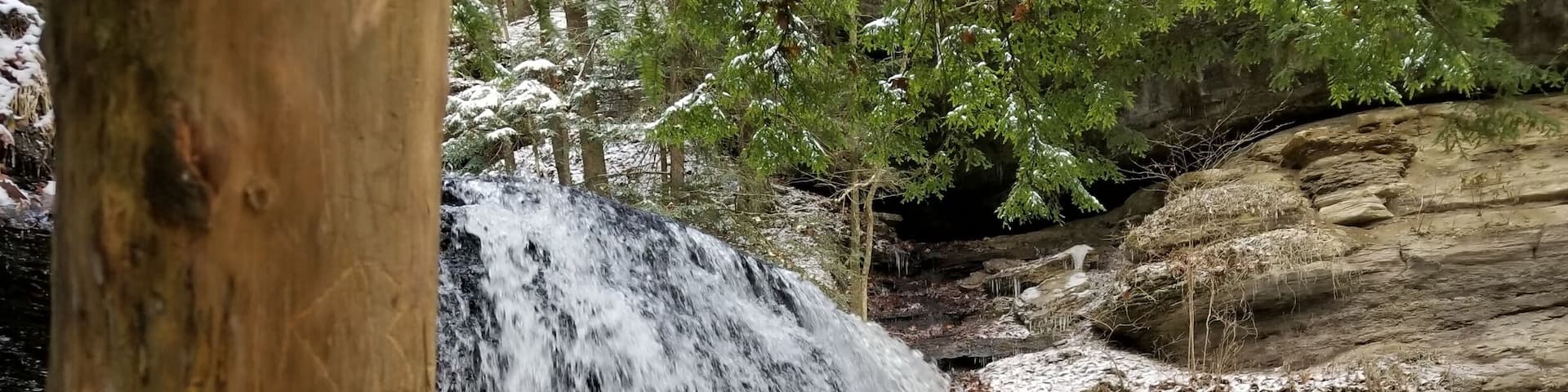Nice short hike to the falls the trail was awesome the entire way. Lots to see.