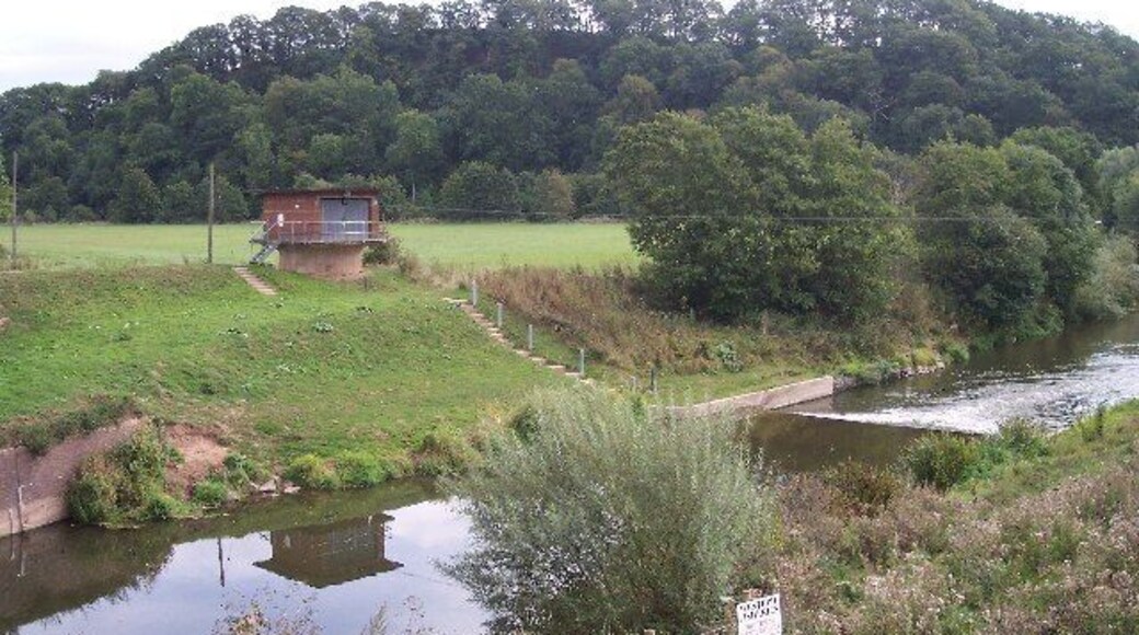 River Flow Measurement Station, Knightsford Bridge. Something comes out of the garage on a pedestal and is suspended over the River Teme on cables. Presumably this is lowered into the river to measure the flow.