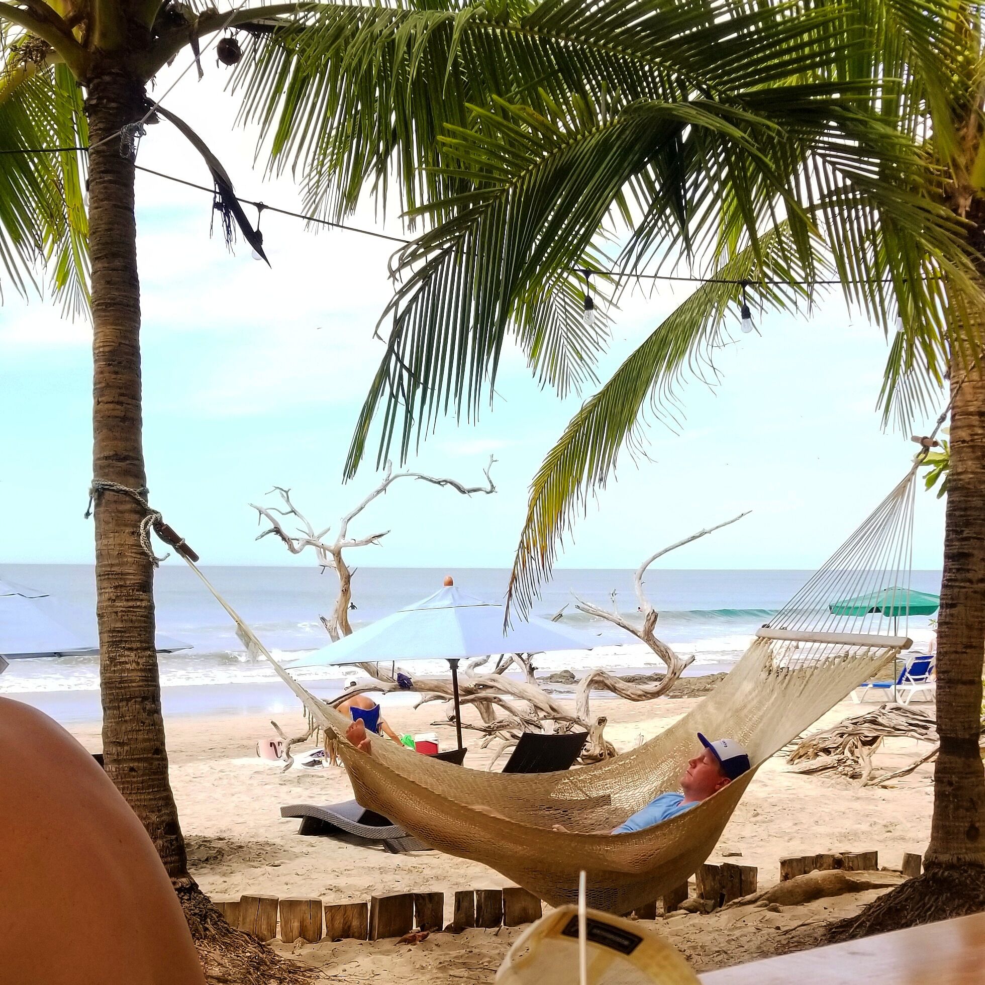 Ocean vibes and afternoon naps.

#beach #costarica #playaavellanas
#oceand