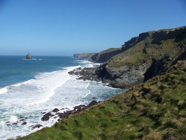 Treligga Cliff Looking north across Flat Hole and Trebarwith to Tintagel.