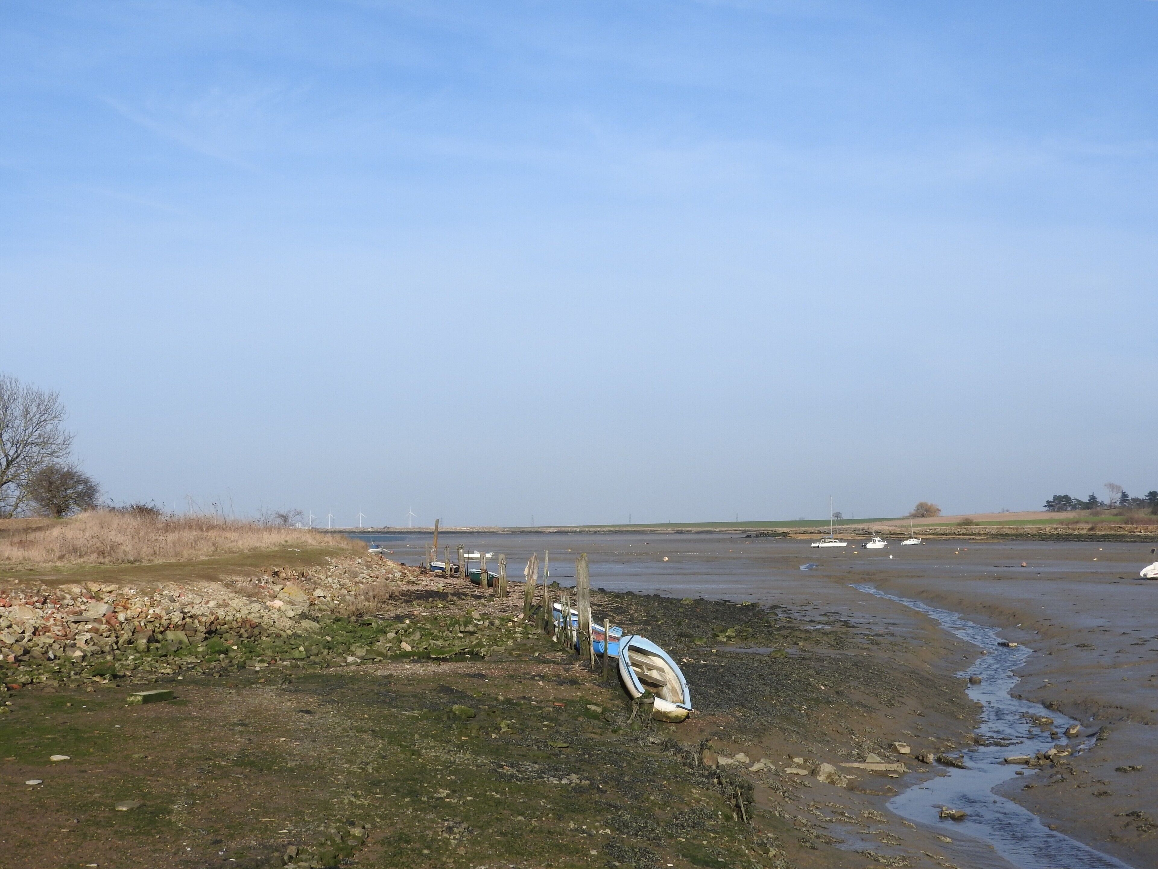Vista from the shore at Lower Halstow