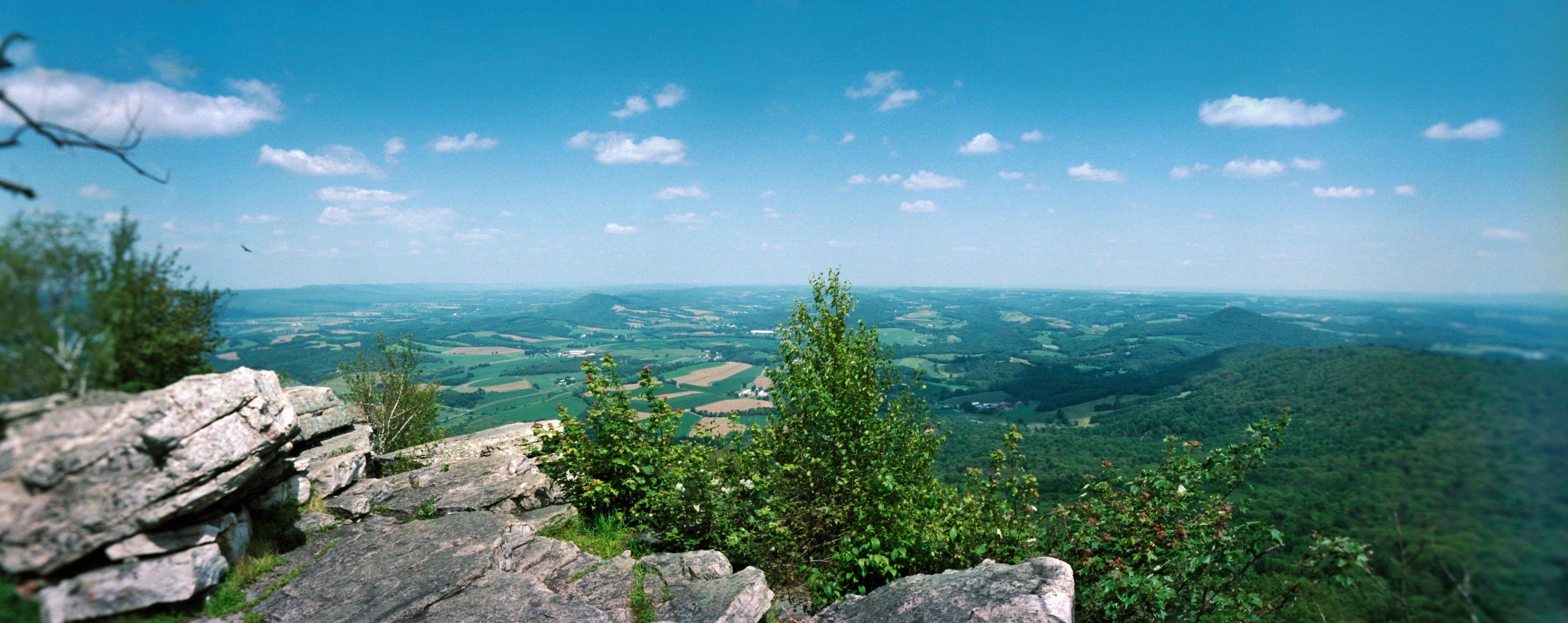 Panoramic view from the Pinnacle of the Appalachian Trail, Blue Mountain, Appalachian Mountains, Pennsylvania, USA