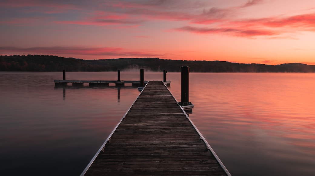 Sunrise at the docks at Moraine State Park