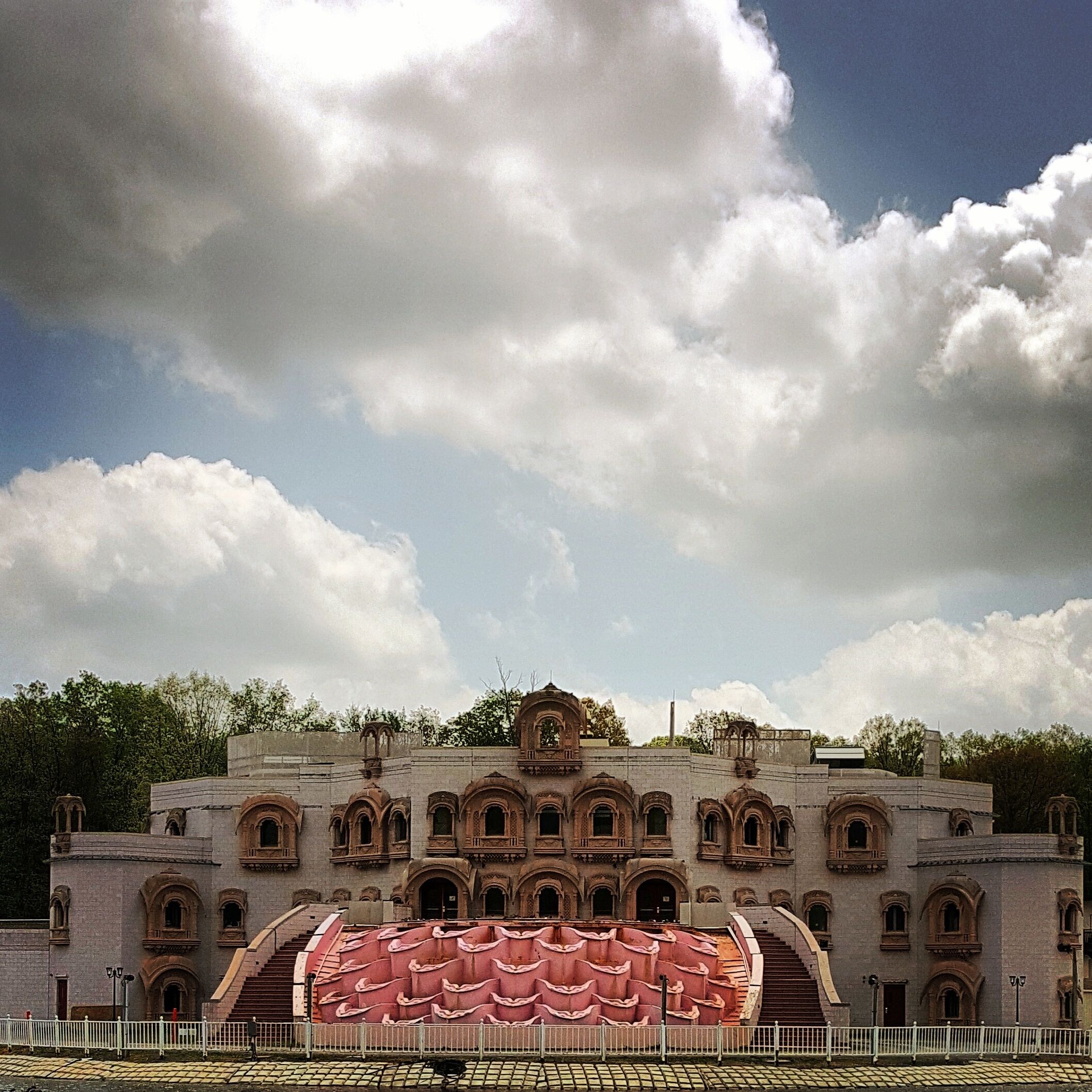 The Vraj Hindu Temple is located in Schuylkill County, in Eastern Pennsylvania, USA.Vraj Hindu Temple was founded in 1988 by the religious group from Harvard University.It is a multi-million dollar temple or haveli covering 300 acres of land.