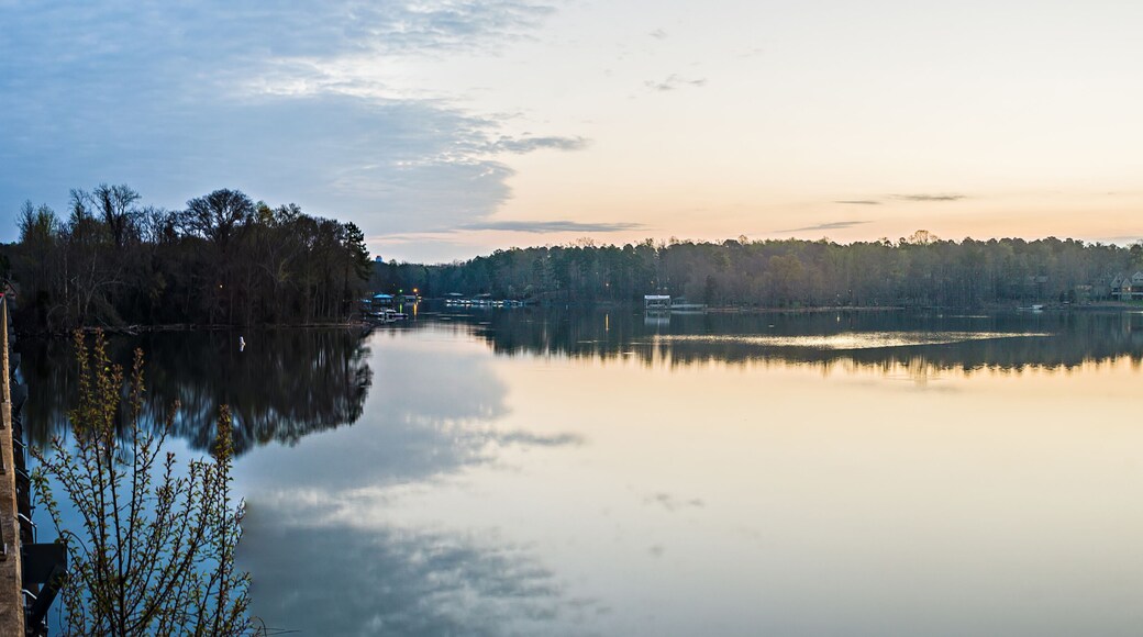 sunriseon lake wylie near belmont NC