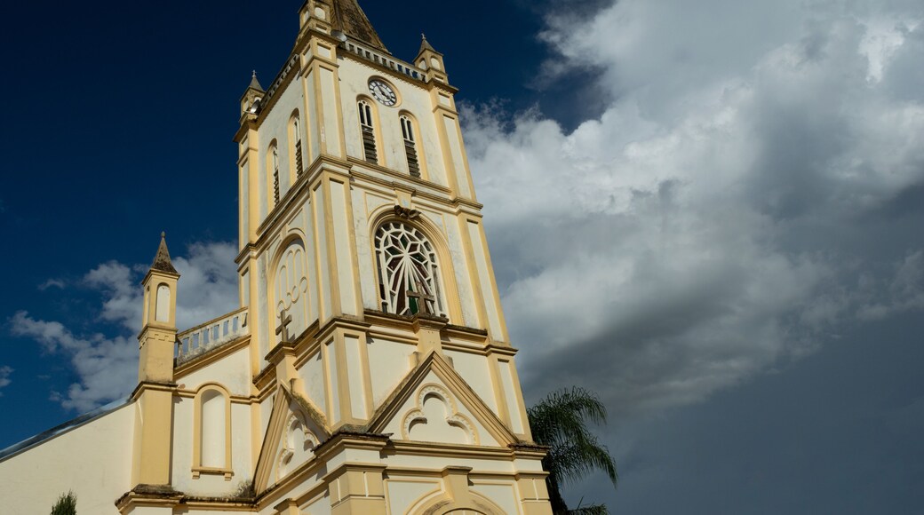Igreja Santa Isabel de Portugal, Piranguinho, Minas Gerais, Brasil