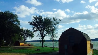 The Native American history in this town is SO amazing! There's lots of it! This recreation area is a great relaxing spot for a quick getaway. Overlooking the river, cabins have a table, 3 beds, and a porch. Just climb down the border of rocks, put your feet in the sand and run straight into the beautiful St. Francis river! The sunsets and sunrises are absolutely breath taking!