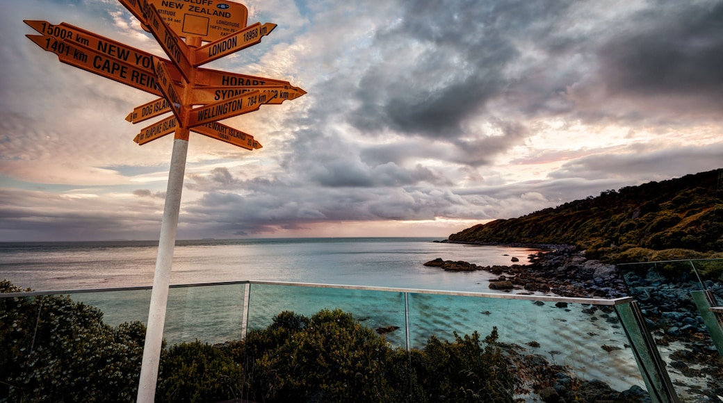 Stirling Point Bluff New Zealand