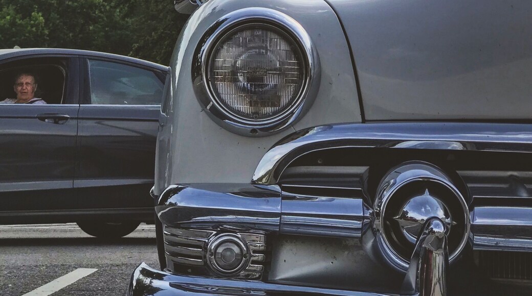 Update from the road. We stopped at a rest stop in #tennessee and met the owner of this old #ford and his wife. Very friendly guy who welcomed me to take all the photos I wanted. Great way to start the morning. Jerry R. Blevins from #Arkansas... you’re a good man, sir. #iphone7plus #shotoniphone #travelphotography #traveller #carguy #classicford