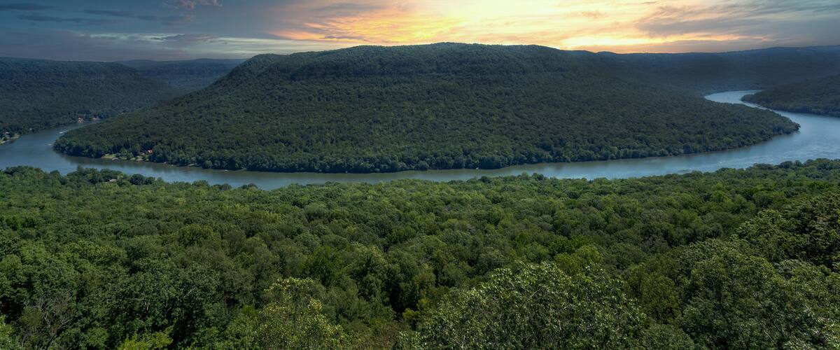 Sunrise At Snoopers Rock Overlook Tennessee