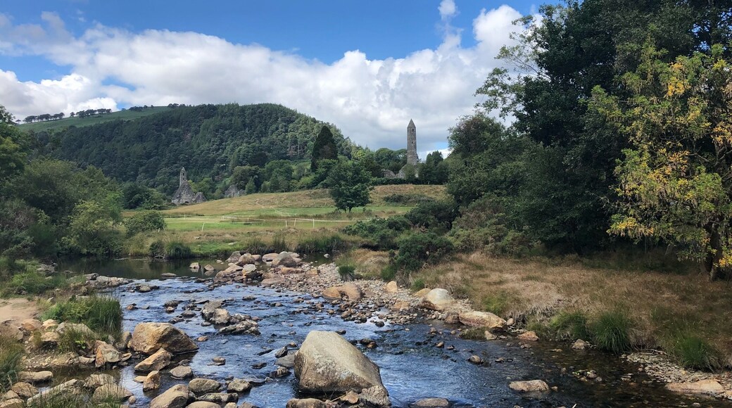 Glendalough is a very scenic area with multiple hiking trails, an old church accompanied by a graveyard, a majestic lake, and a visitor center. I am not much of a hiker, but you don’t have to go very far to get some amazing views! #Ireland #Glendalough #Outdoors #Hiking