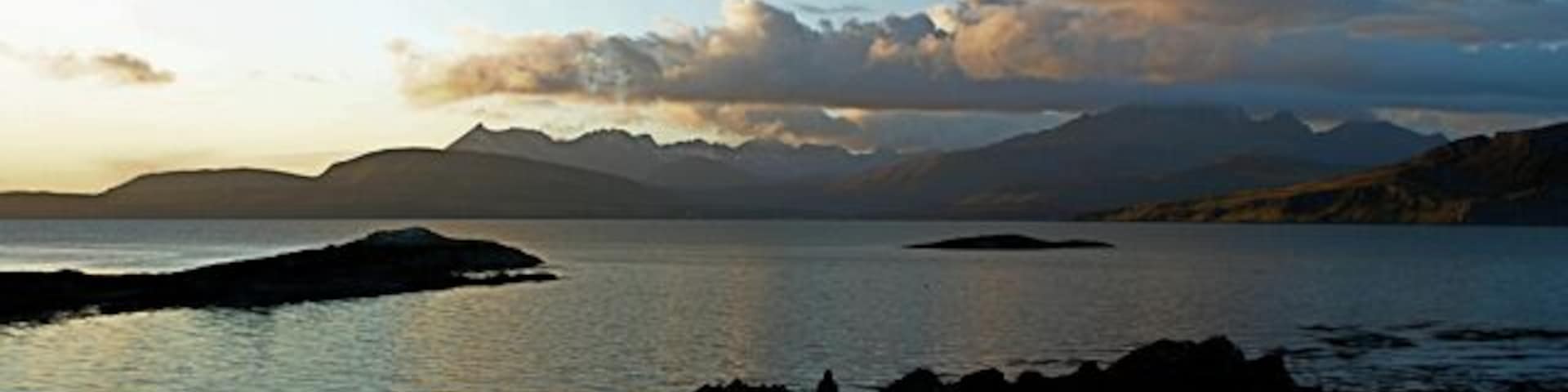 Ord/ An t-Ărd : near to sunset The view from Ord beach across Loch Eishort towards the Strathaird peninsula and to the Cuillin Hills in the far distance
