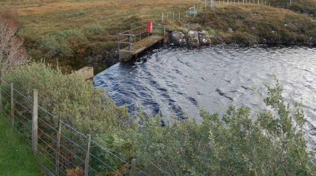 Dam on the Allt Ribhein The dam holds the water for the Carbost water treatment works, situated just downstream. Carbost is an odd choice of name for the plant, being a village several miles away. Portnalong is much closer.