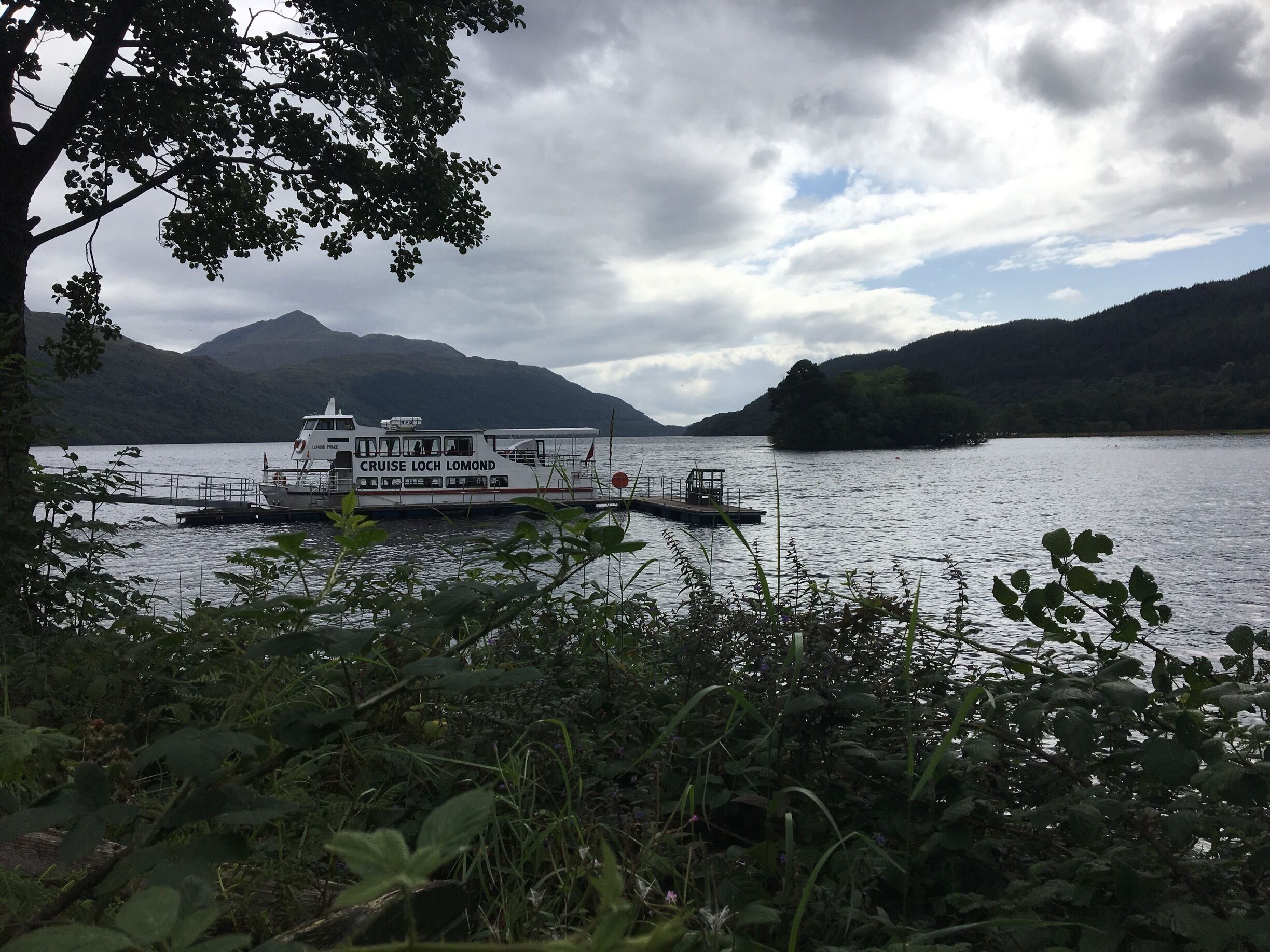 Walking around Loch Lomond before the rain arrived #AquaTrove