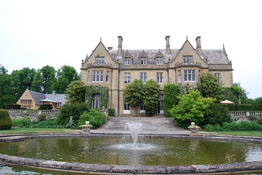 Front view of Armed Forces Chaplaincy Centre, Amport House, Amport, Andover. Also at Panoramio