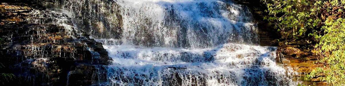 1.5 trail one way. Easy hike. Great waterfall!