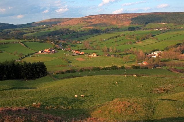 Chop Gate and Upper Bilsdale From Trennet on the climb up to Cock Howe.