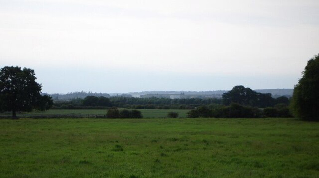 Farmland Looking north across fields from track to Bilham Farm, possible area for extra housing from expanding Ashford.