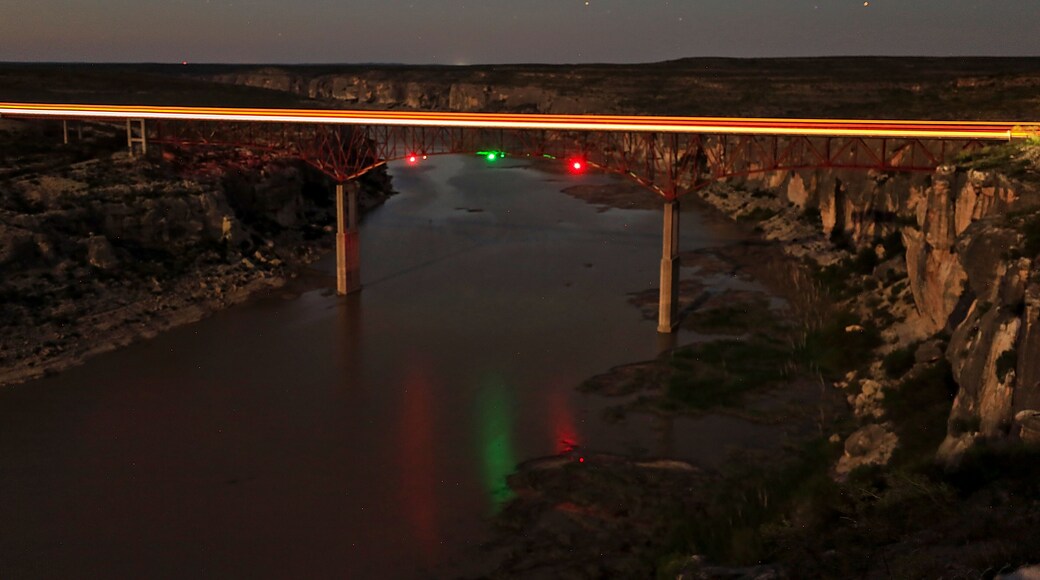 Comstock Val Verde County