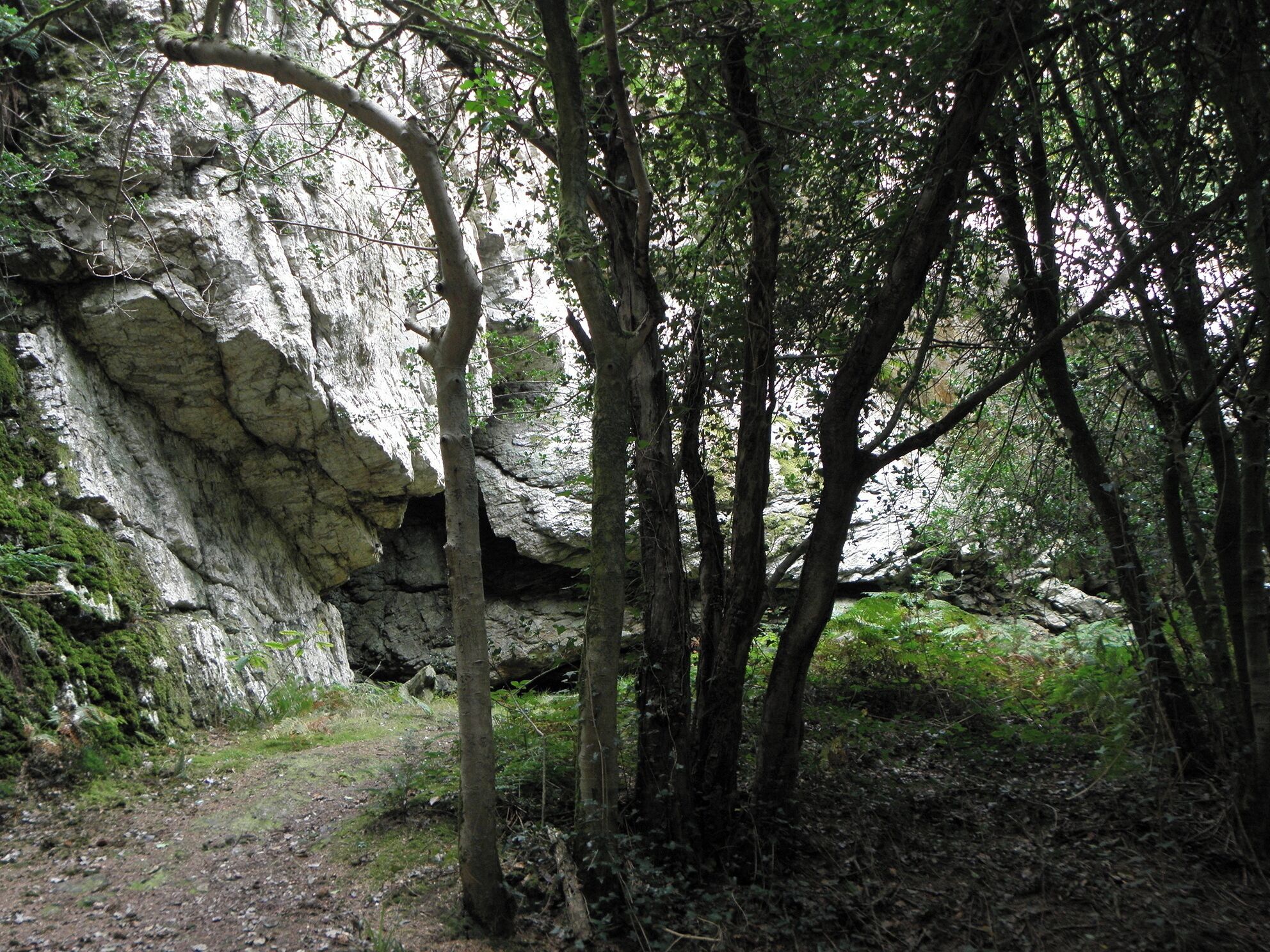 This building is classé au titre des Monuments Historiques. It is indexed in the Base Mérimée, a database of architectural heritage maintained by the French Ministry of Culture, under the reference PA00089988 .