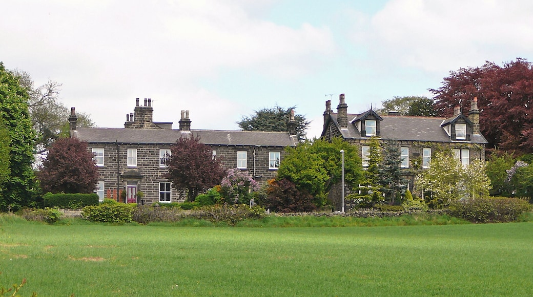 Houses in Calverley Lane, Horsforth