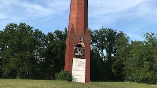 Thurber, Texas - population about 10 - is considered to be Texas' premier ghost town. Here's why: barely 100 years ago, Thurber used to have 9,000 residents. Today, it's merely a pit stop on Interstate 20.
Thurber began as a company-owned town. The Texas and Pacific railroad owned the mineral rights to the vast (and only) bituminous coal
deposits in Texas, and lured thousands of skilled coal miners from the north and from Europe to get it out. Setting up a small settlement ringed by tree-covered hilltops, Thurber, which was named after one of the majority shareholders in the company, quickly grew as
businesses set up shop.