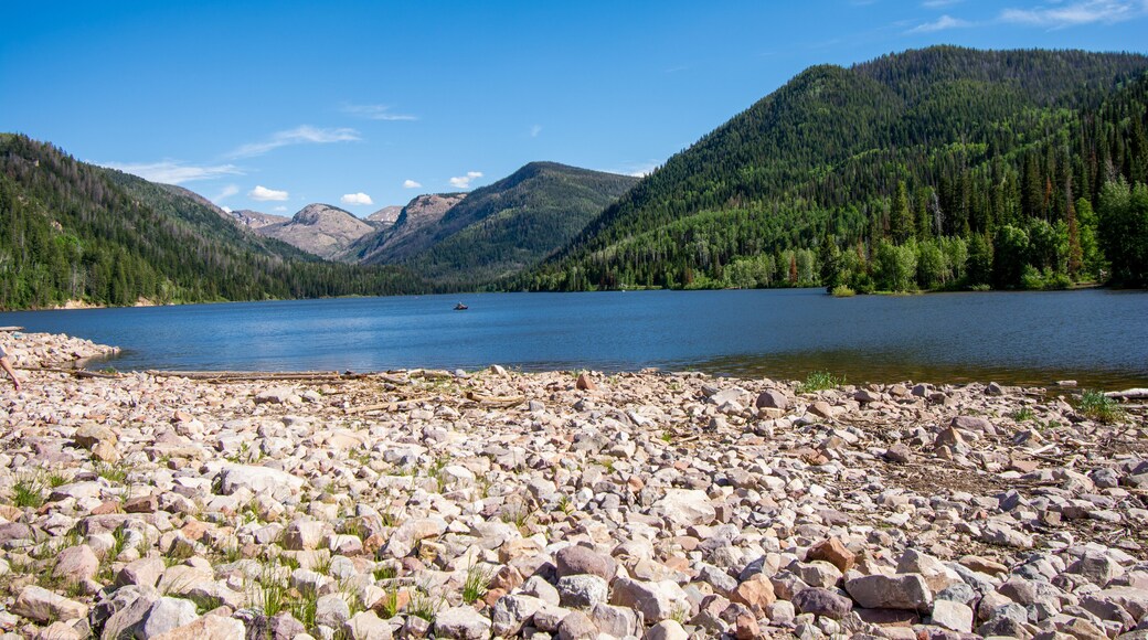 Beautiful shot of the Smith and Morehouse Reservoir near Oakley, Utah