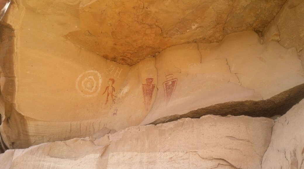 3 miles north of Thompson spring utah